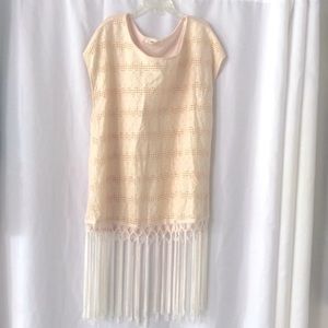 Bow & Arrow Ivory top with Fringe Hem Medium
